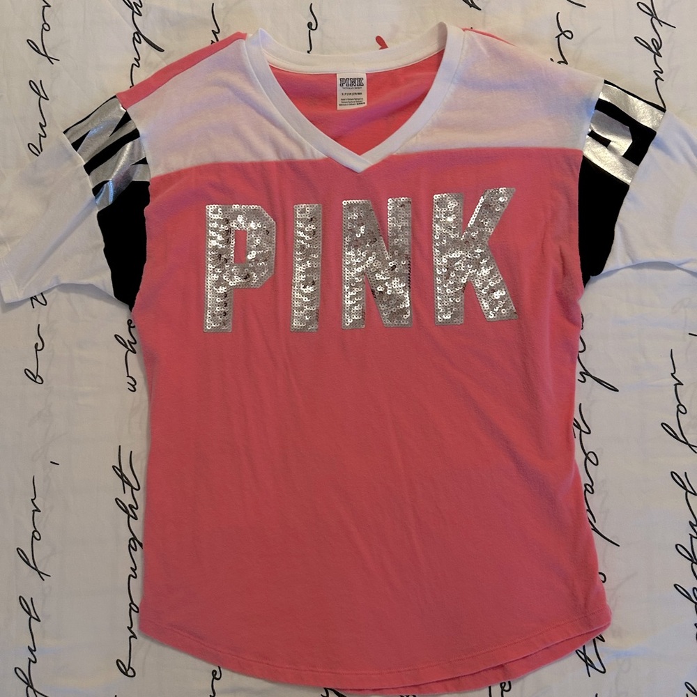 PINK T-Shirt